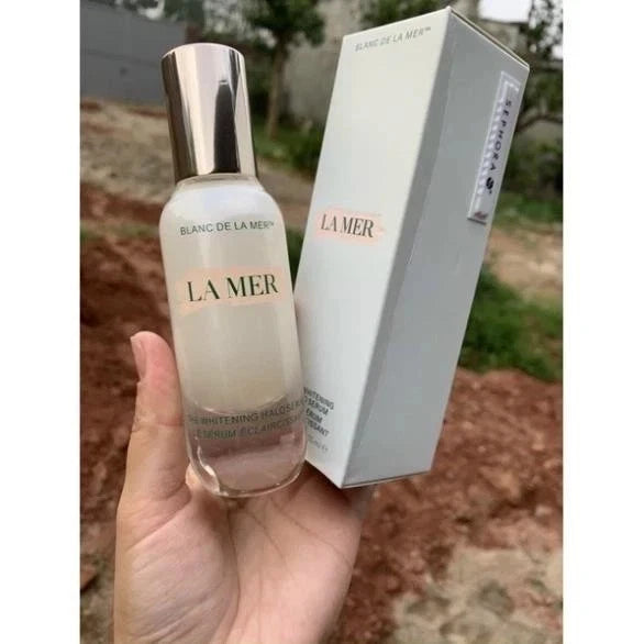 La Mer Blanc De La Mer The Whitening Halo Serum 1 oz / 30 ml